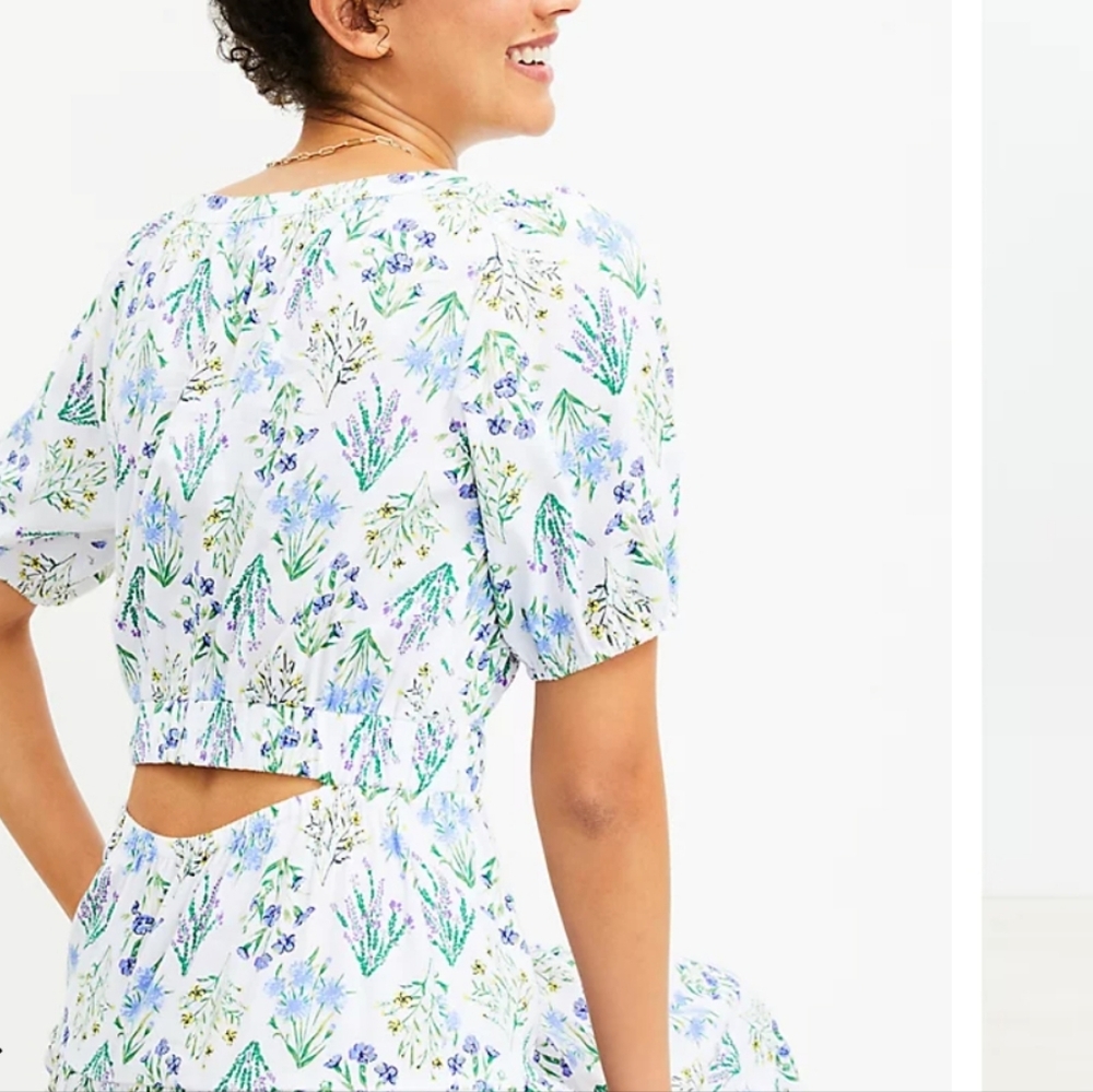Nwot LOFT  White /Blue/Lavender Floral Puffed Sleeve Back Cutout Tier Midi Dress - Picture 10 of 16